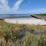Lovely Holiday Home Near The Beach